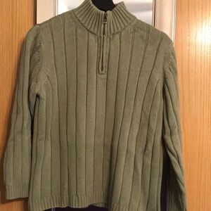 Land’s End army green sweater size medium